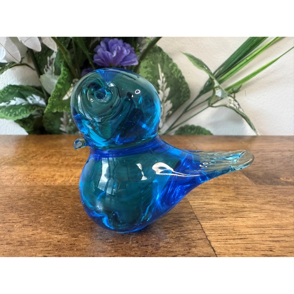 Vintage Blue Art Glass Bird Figurine – Hand Blown Collectible Sculpture MCM
